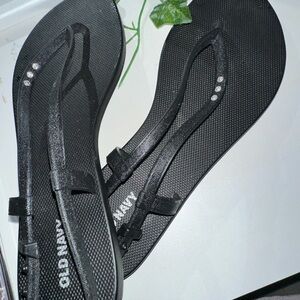 Black Old Navy Sandals